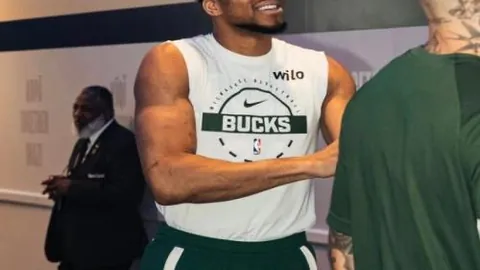 体坛聚焦：2月6日 商春松的征途之旅